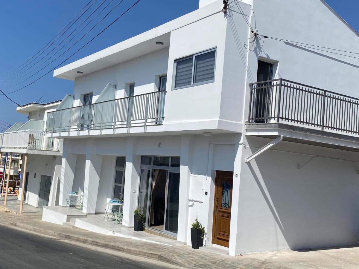 Ellenapa Apts & Studios Ayia Napa Eksteriør billede