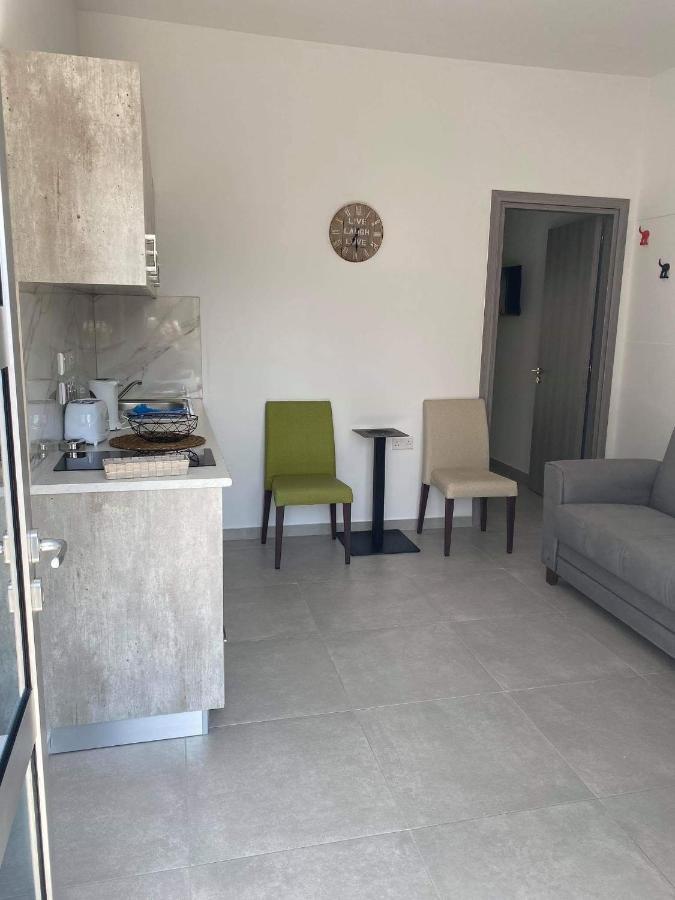 Ellenapa Apts & Studios Ayia Napa Eksteriør billede