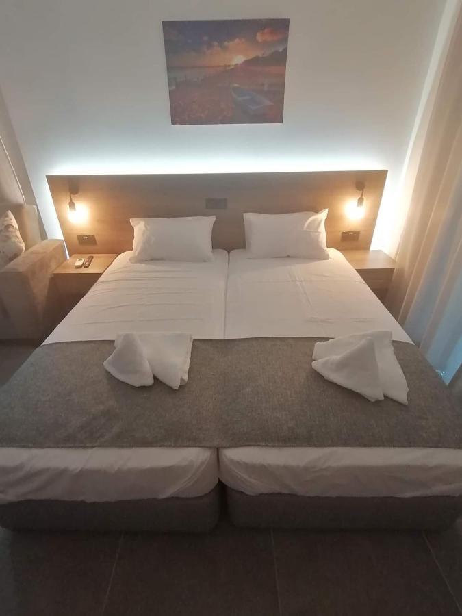Ellenapa Apts & Studios Ayia Napa Eksteriør billede